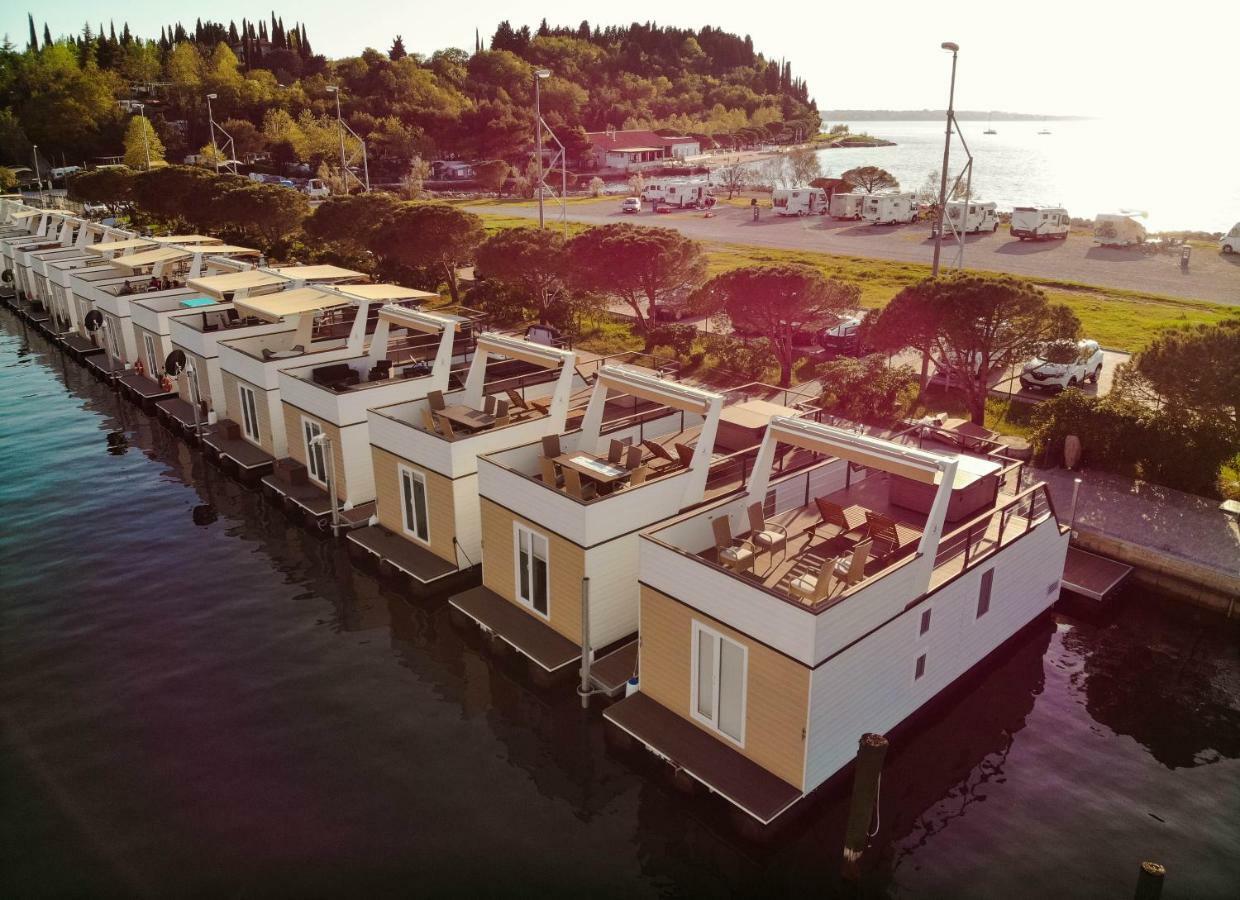 Vila Marina Luxury Houseboat Lavender Portorož Exteriér fotografie