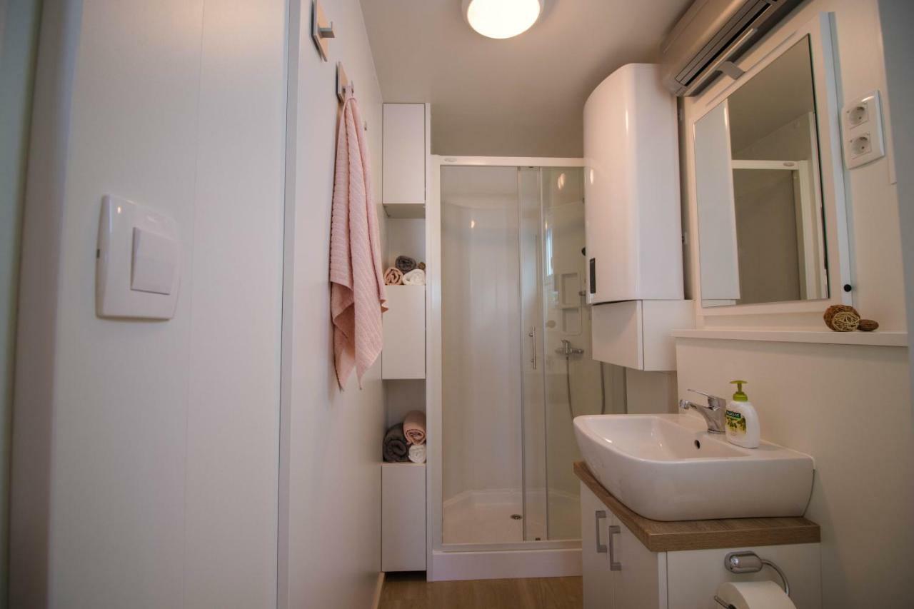 Vila Marina Luxury Houseboat Lavender Portorož Exteriér fotografie