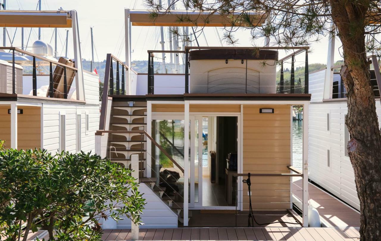 Vila Marina Luxury Houseboat Lavender Portorož Exteriér fotografie