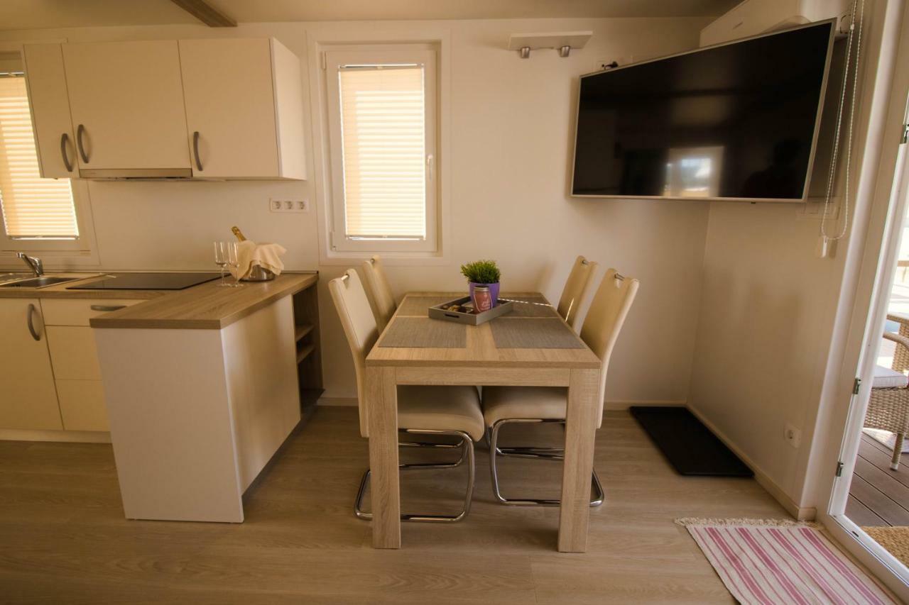 Vila Marina Luxury Houseboat Lavender Portorož Exteriér fotografie